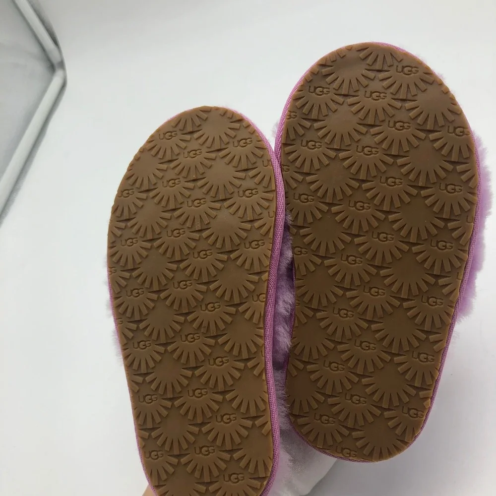 UGG Kids Girls Fluff Yeah Slide Purple Fluffy Slingback Sandals Size 10 ~17cm